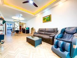 Woodgrove Condominium (D25), Condominium #525465971